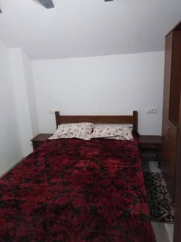 Фото номера Номер Делюкс (для 2 взрослых и 1 ребенка) Кемпинги Cabana Elysa Băile figa г. Беклян 4